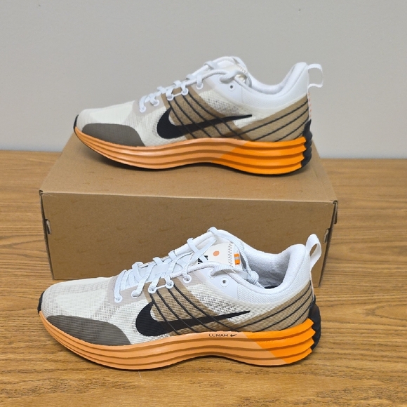 Nike Lunar Roam Summit White Khaki Orange Running Shoes Men's 9.5 DV2440-101